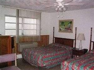 Lazy Hours Motel แฟลกเกลอร์บีช ภายนอก รูปภาพ
